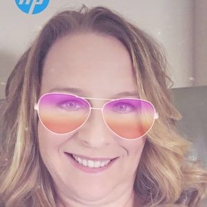 Meet your Posher, Sonya